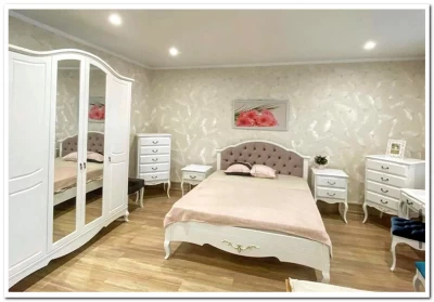 Шкаф четырехдверный из массива бука Авиньон